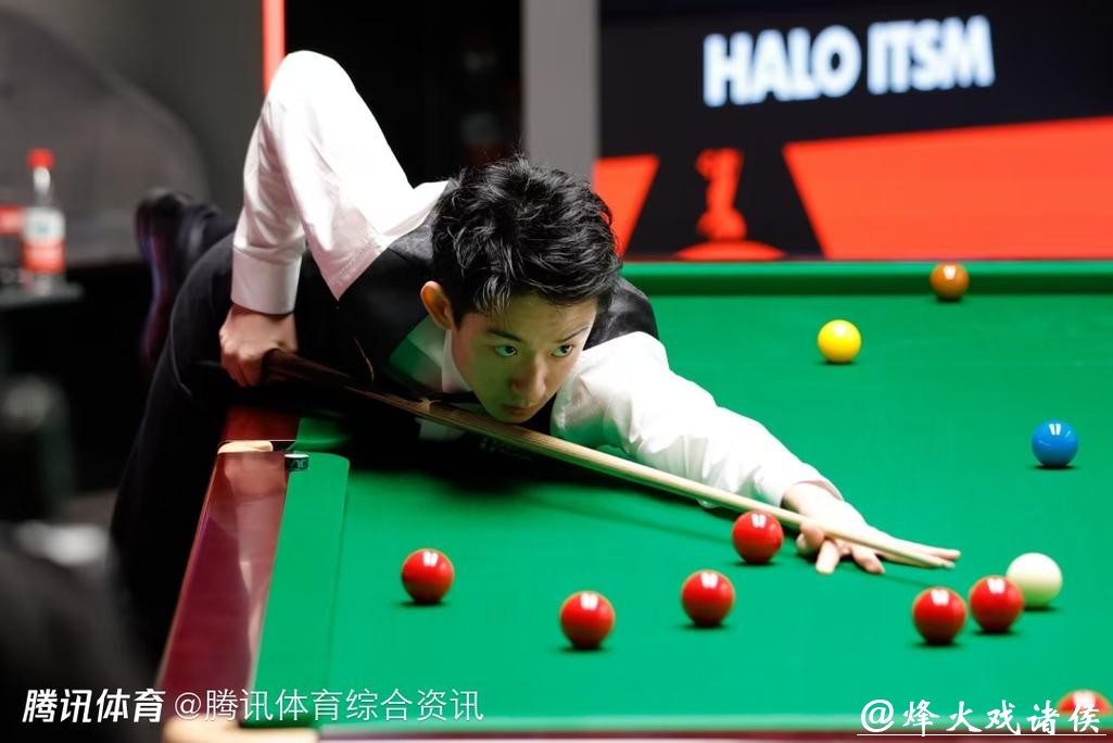 斯诺克大师赛：吴宜泽、肖国栋晋级八强